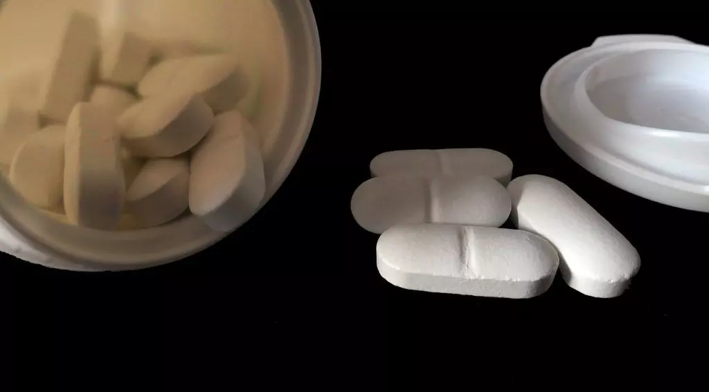 rooting hormones aspirin Aspirin as Rooting Hormone