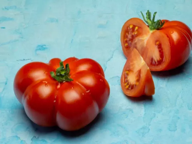 characteristics of brandywine tomatoes